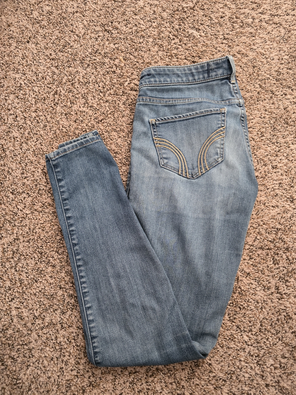 Hollister Women's Medium Wash Skinny Jeans